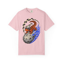 Checkerboard Meteor Newt Graphic Tee
