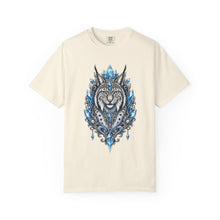 Icy Brooch Lynx Graphic Tee