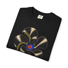 Vinyl Flytrap Bloom Abstract Floral Graphic Tee