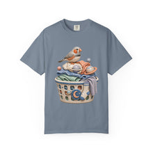 Aliencore Ceramic Laundry Finch T-Shirt Graphic