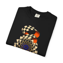 Checker Dahlia Möbius Graphic Tee