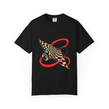 Carnival Manta Labyrinth Optical Graphic Tee