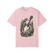 Blackwork Tidepool Banjo Shell T-Shirt Graphic
