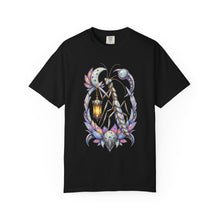 Opal Phasmid Lantern Graphic Tee