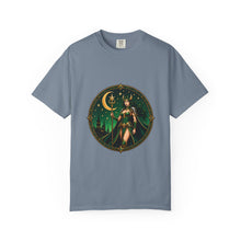 Emerald Moon Queen Fantasy Crest T-Shirt Graphic
