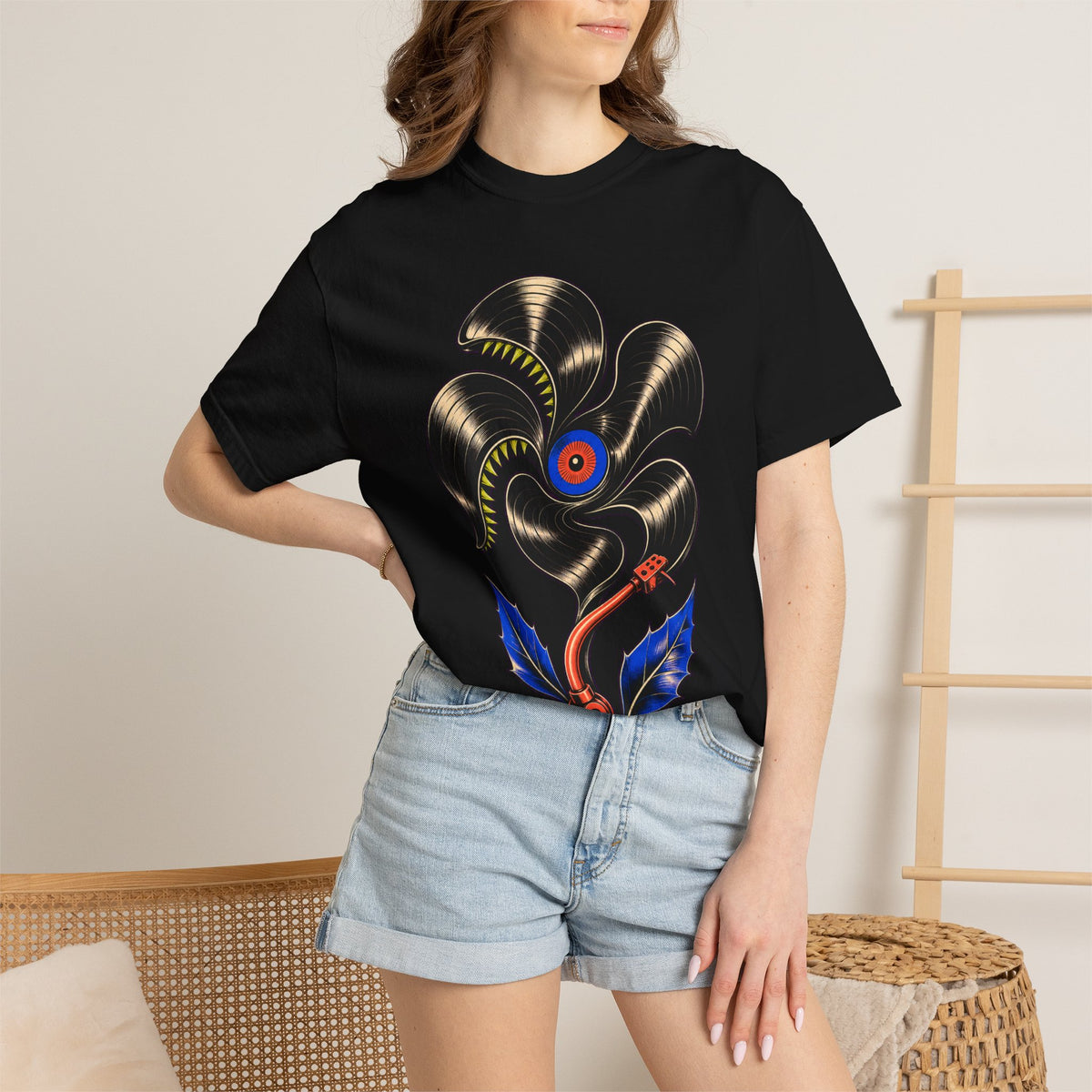 Vinyl Flytrap Bloom Abstract Floral Graphic Tee