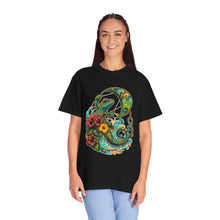 Psychedelic Hibiscus Kite Lizard T-Shirt Graphic