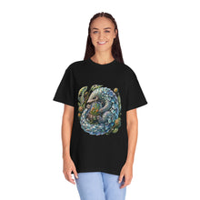 Aliencore Glass Pangolin Graphic Tee